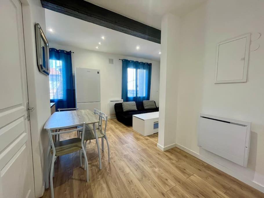 T2 Renove A 15 Min De Lyon Apartment Pierre-Bénite Exterior foto