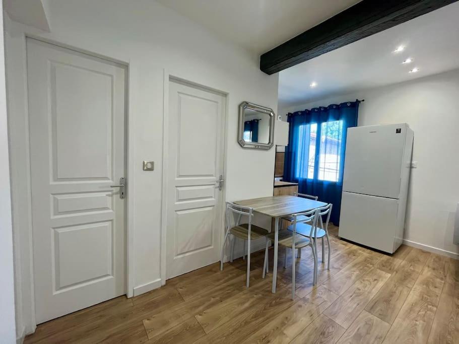 T2 Renove A 15 Min De Lyon Apartment Pierre-Bénite Exterior foto
